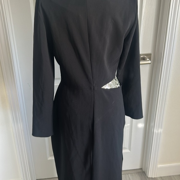 Zara Black Long Sleeve Dress with Unique Cutout - Picture 7 of 15
